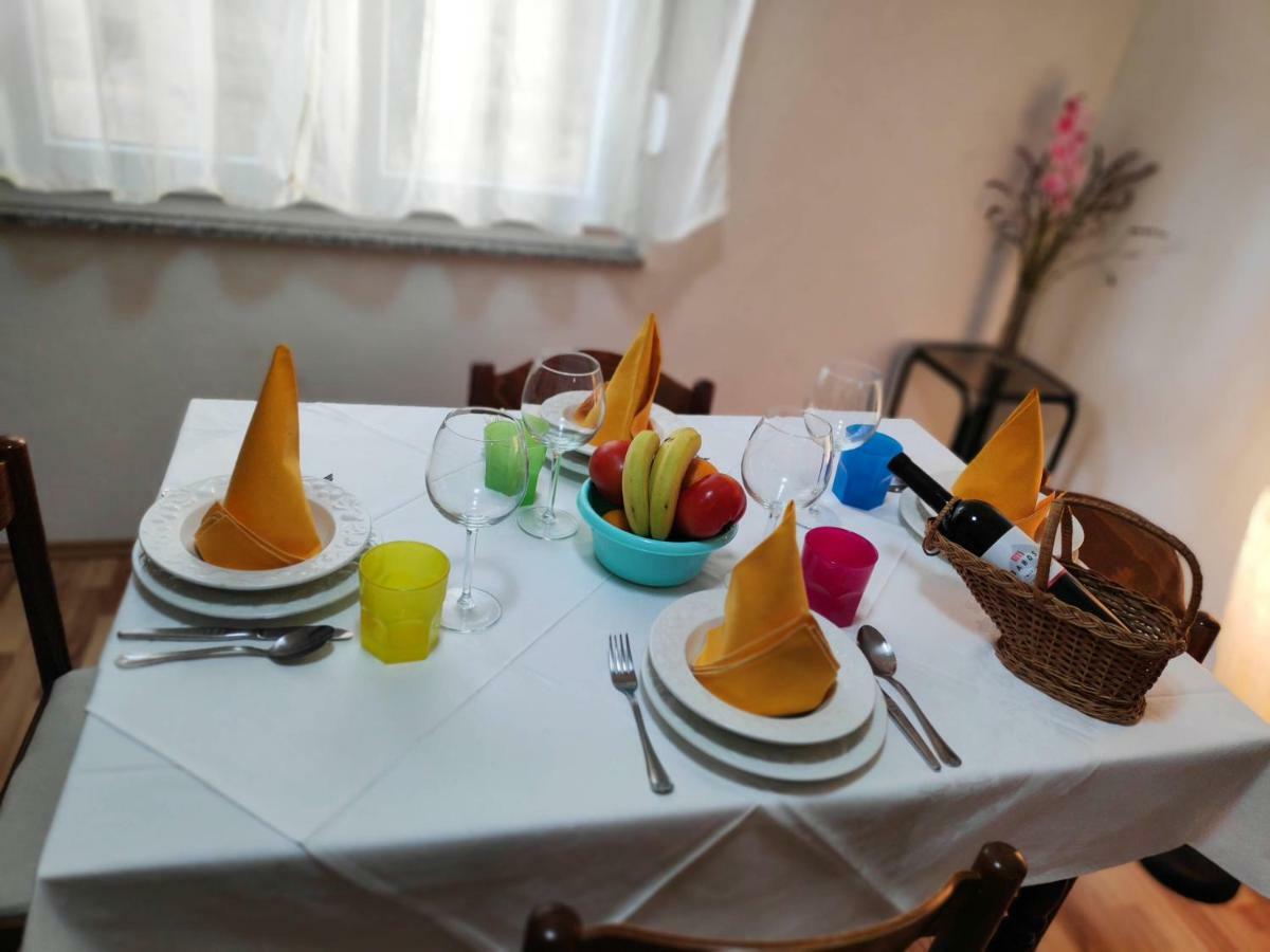 Vongola Appartement Rijeka Buitenkant foto